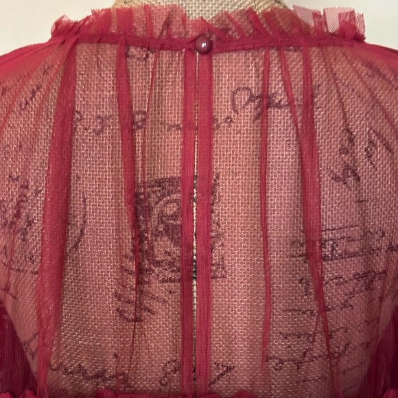 Gorgeous plus top-New with tag! - Picture 3 of 4